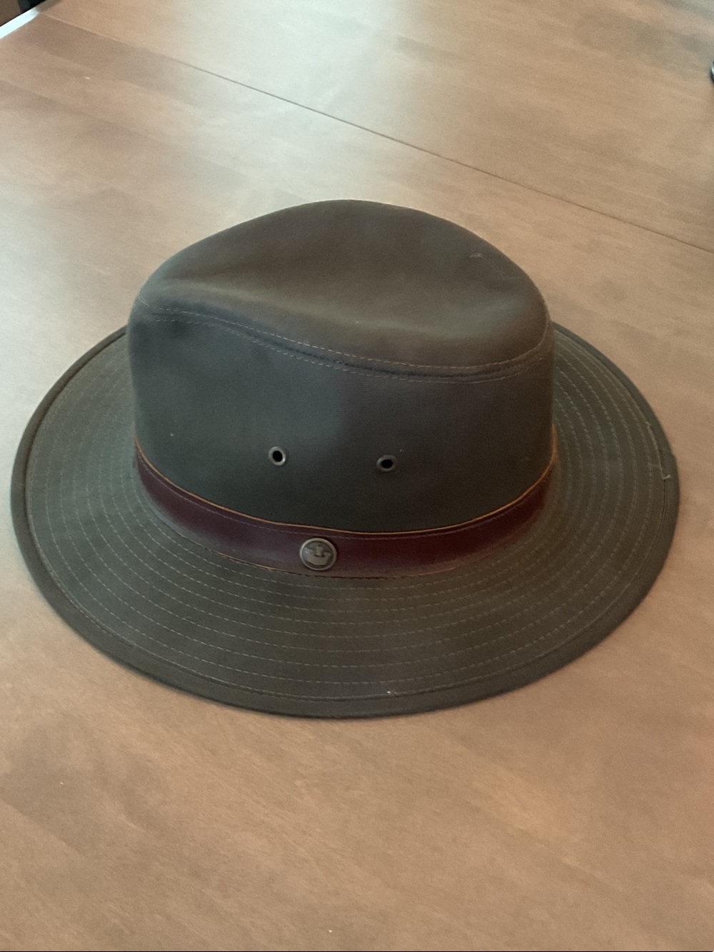 Goorin Bros Olive Waxed Cotton Outback Hat with Brown Leather Band